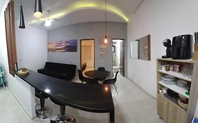 Sun House Flat013 Residencial